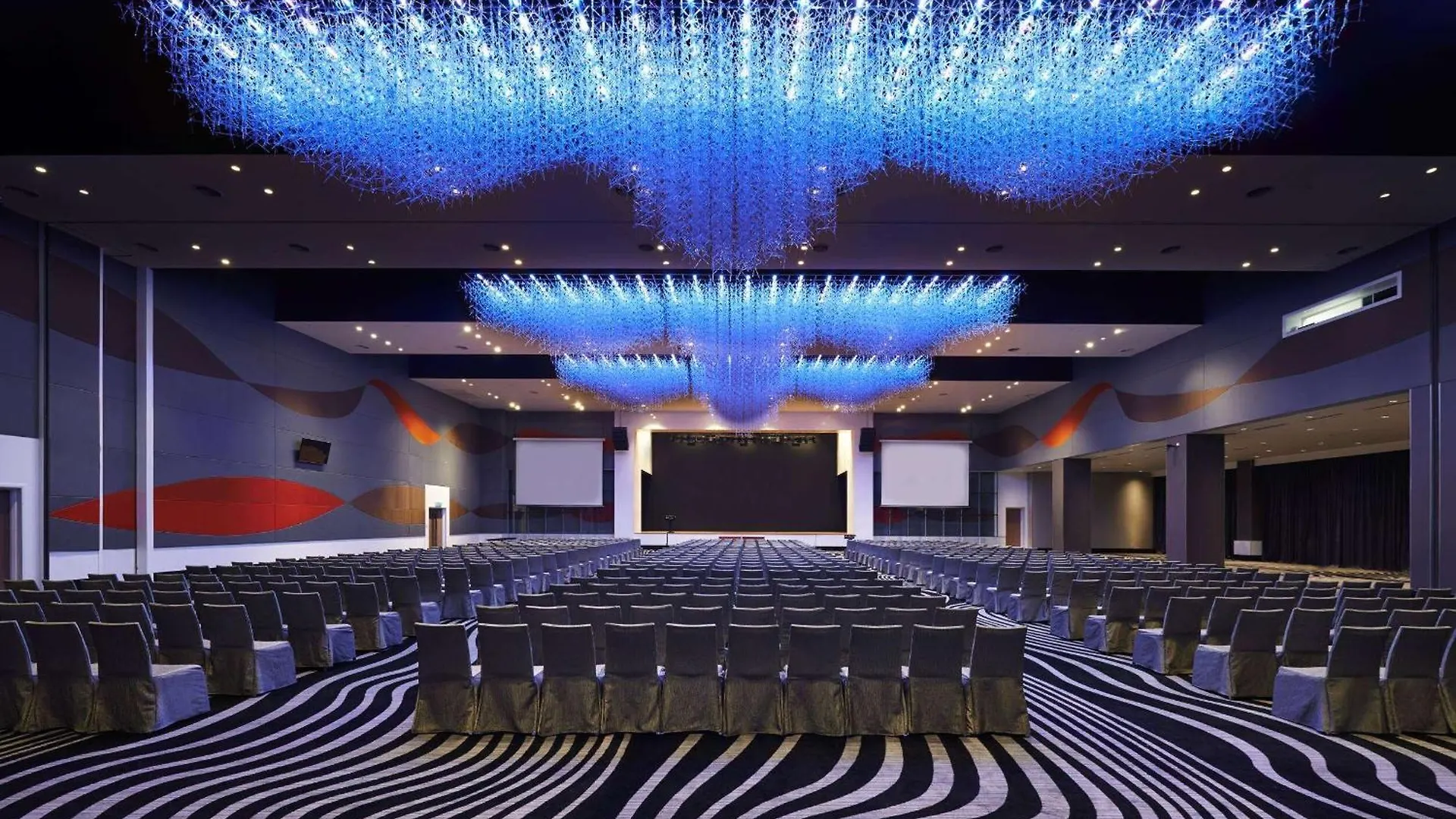 Wyndham Grand Bangsar Kuala Lumpur Hotel 5*,  Malaysia